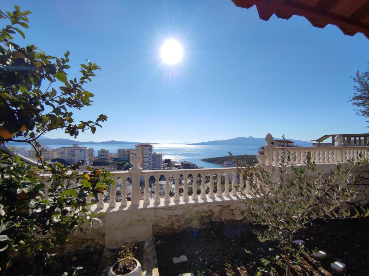 Aris Apartment Sarandë Exteriör bild